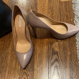Emporio Armani nude purplish high heels